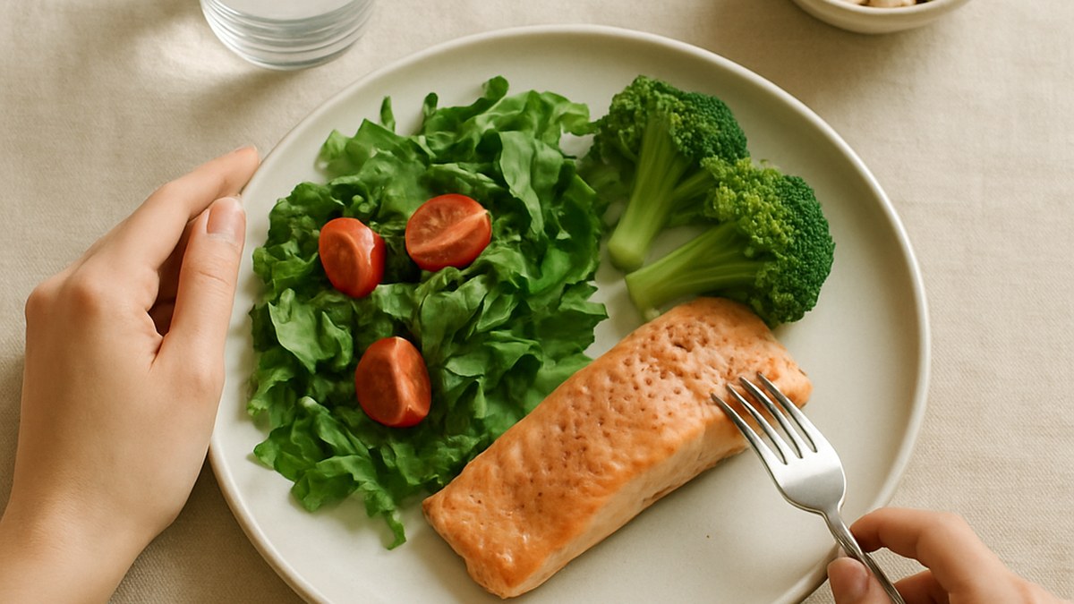 Major Study Finds Early Breakfast and Longer Overnight Fasting Link to Lower BMI — illustration